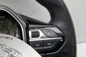 Volant PEUGEOT 5008 2