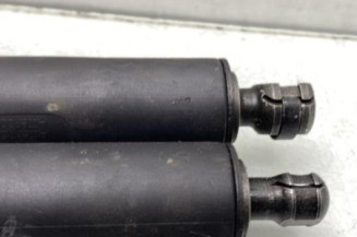 Verin de coffre VOLKSWAGEN TOUAREG 1