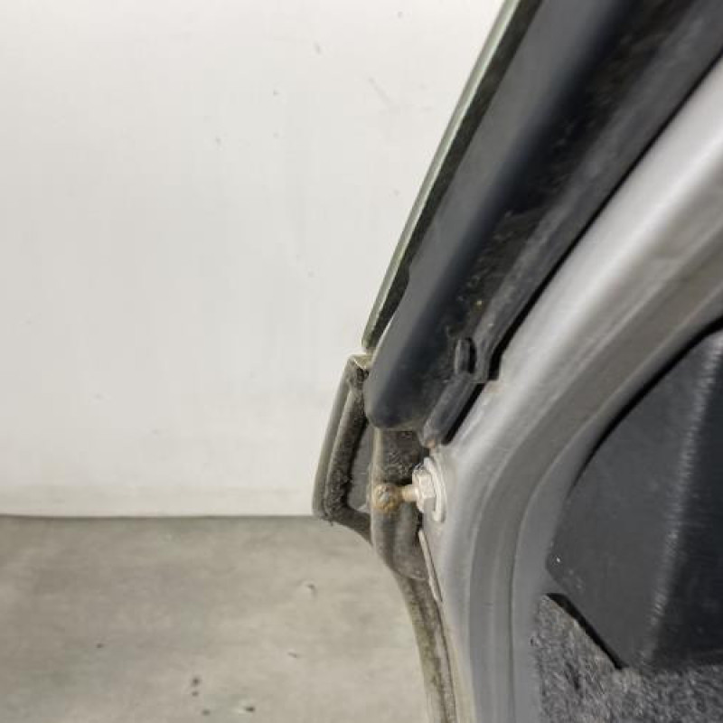 Malle/Hayon arriere CITROEN XSARA Photo n°9