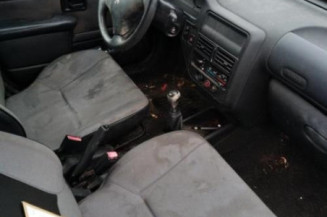 Porte arriere droit PEUGEOT 106