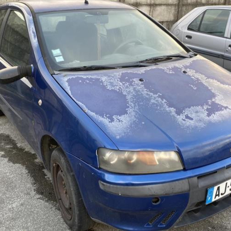 Porte avant droit FIAT PUNTO 2 Photo n°10