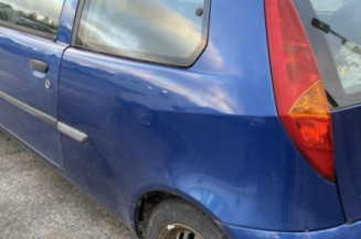 Porte avant droit FIAT PUNTO 2