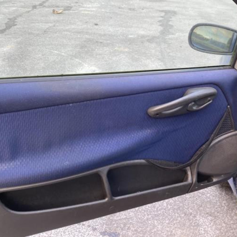 Porte avant droit FIAT PUNTO 2 Photo n°20