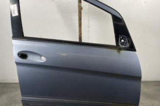 Porte avant droit MERCEDES CLASSE B 245 Photo n°1