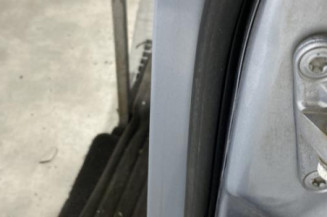 Porte avant gauche MERCEDES CLASSE B 245