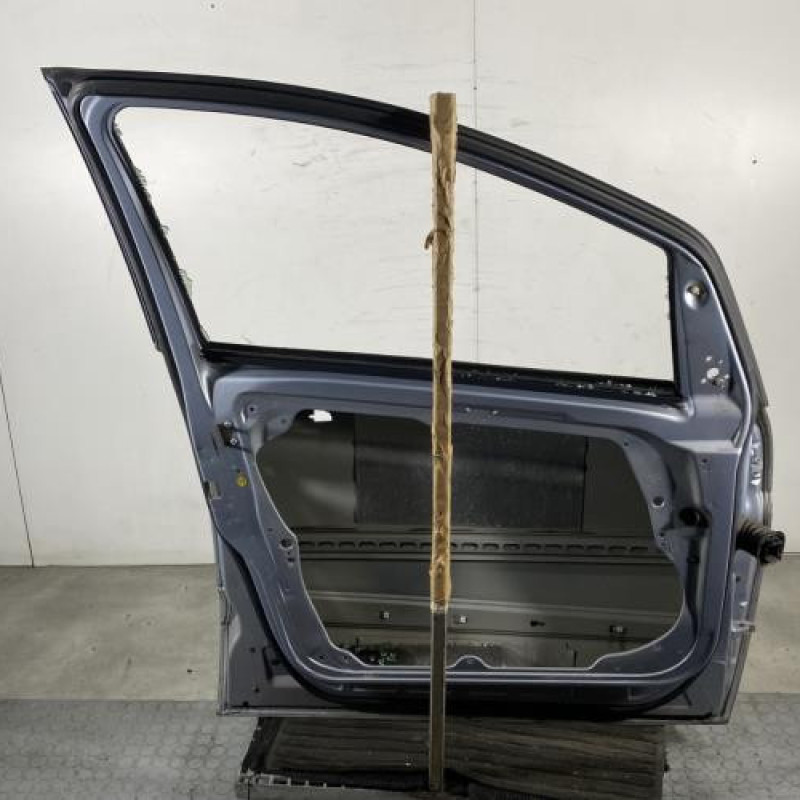 Porte avant gauche MERCEDES CLASSE B 245 Photo n°4