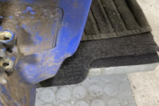 Porte avant droit PEUGEOT 106