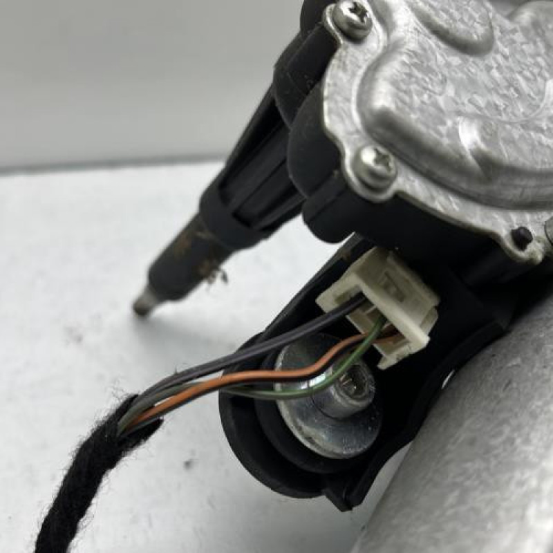 Moteur essuie glace arriere ALFA ROMEO 159 Photo n°5