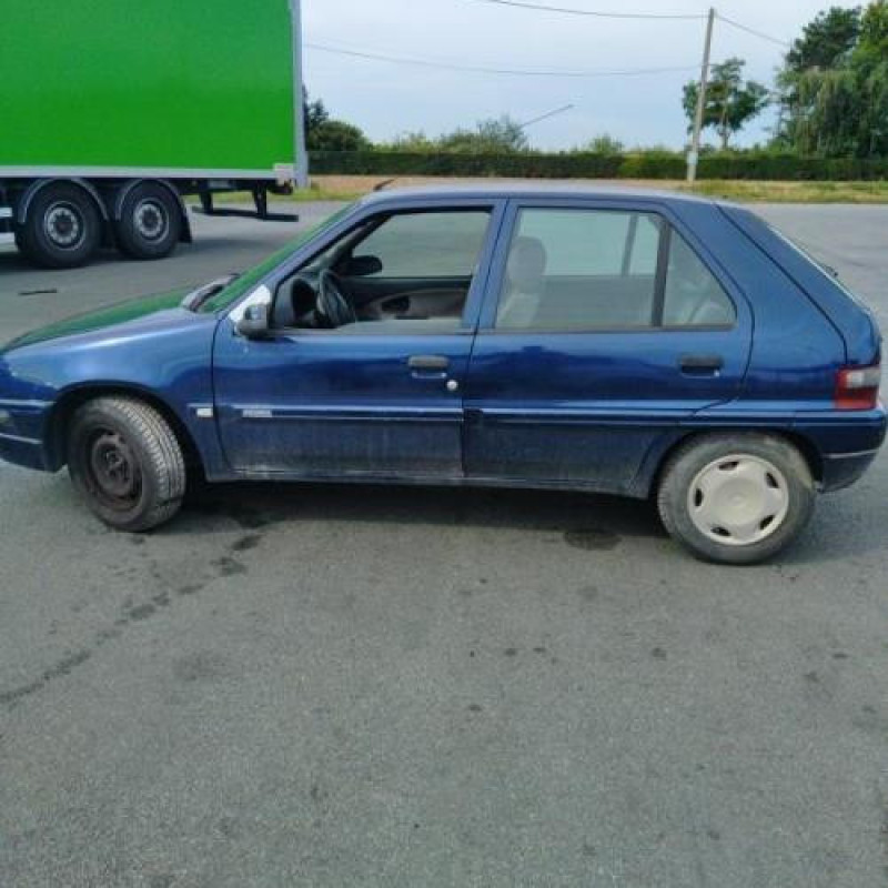 Calandre CITROEN SAXO Photo n°8