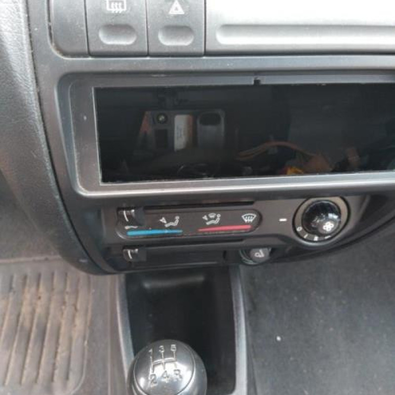 Calandre CITROEN SAXO Photo n°12