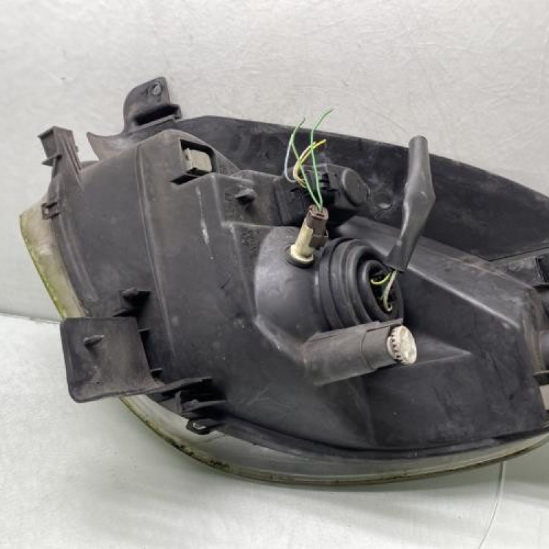 Optique avant principal droit (feux)(phare) CITROEN XSARA PICASSO Photo n°2