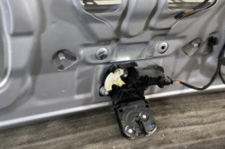 Malle/Hayon arriere AUDI A4 2