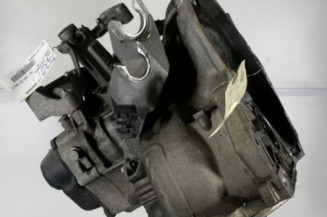 Boite de vitesses OPEL CORSA E