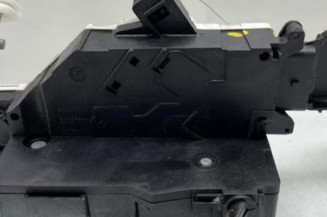 Serrure avant droit PEUGEOT 207