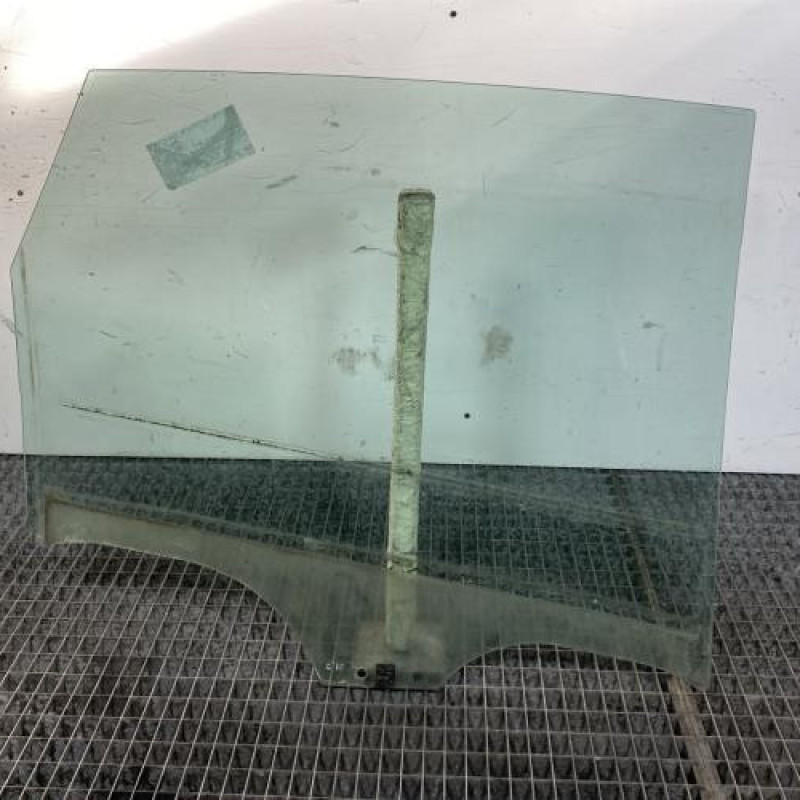 Vitre arriere gauche RENAULT GRAND SCENIC 2 Photo n°6