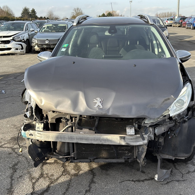 PEUGEOT 2008 1 PHASE 1 1.6 BLUE HDI - 8V TURBO Photo n°19