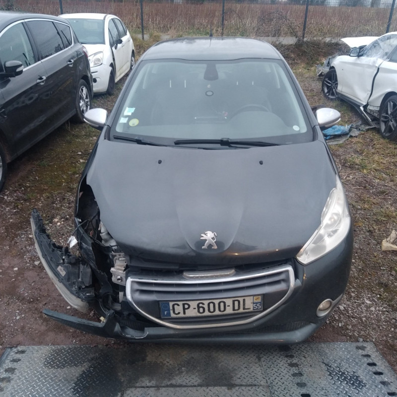 PEUGEOT 208 1 PHASE 1 1.6 HDI - 8V TURBO Photo n°1