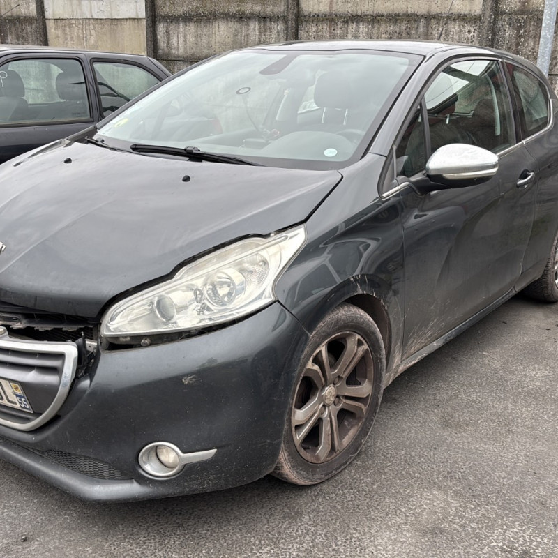 PEUGEOT 208 1 PHASE 1 1.6 HDI - 8V TURBO Photo n°13