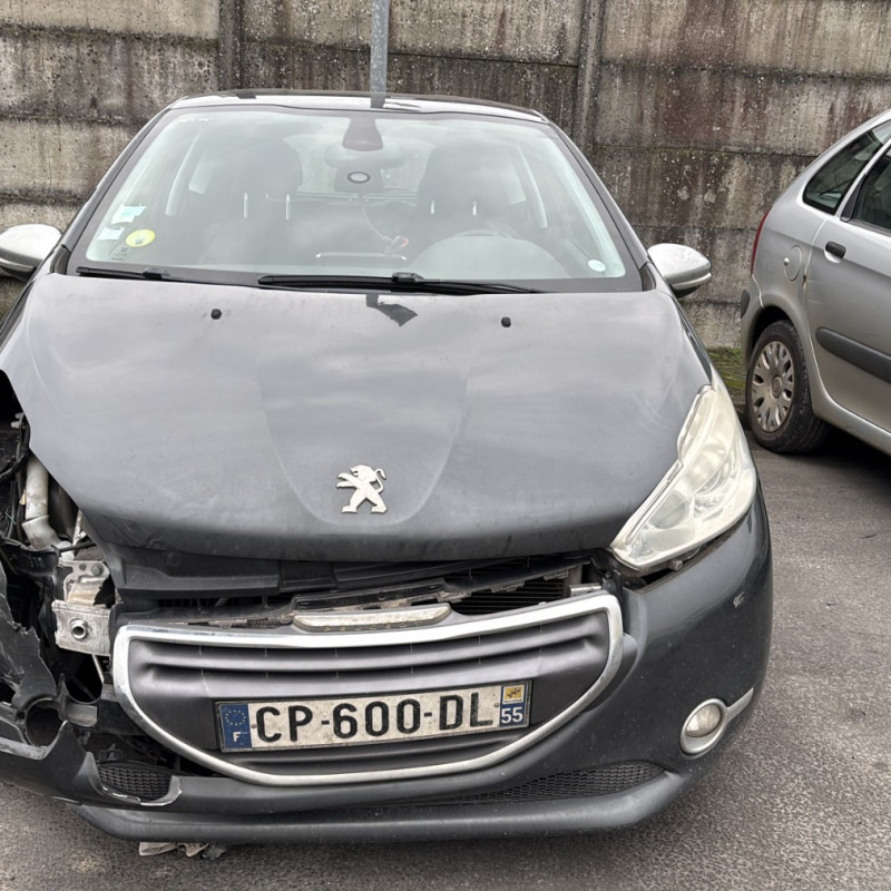 PEUGEOT 208 1 PHASE 1 1.6 HDI - 8V TURBO Photo n°20