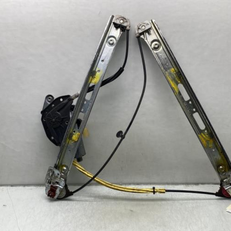 Leve vitre electrique avant droit BMW SERIE 3 E46 Photo n°1