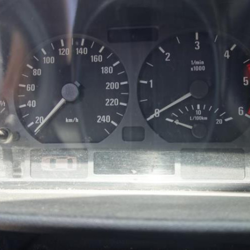 Leve vitre electrique avant droit BMW SERIE 3 E46 Photo n°16