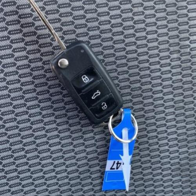 Compresseur clim VOLKSWAGEN POLO 5 Photo n°14