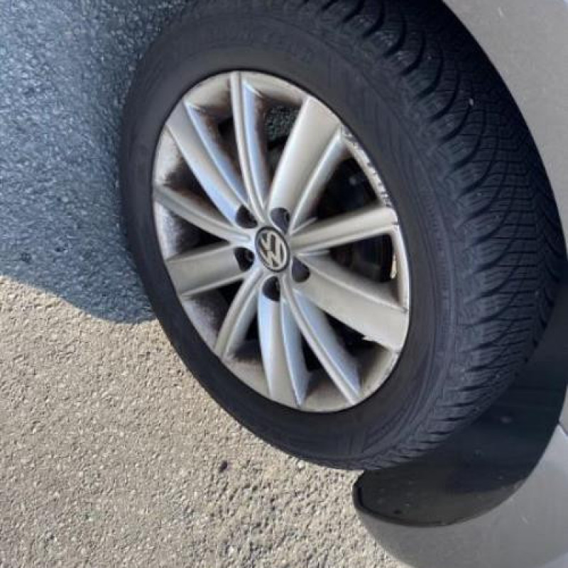 Compresseur clim VOLKSWAGEN POLO 5 Photo n°17