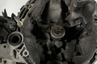Boite de vitesses RENAULT CLIO 3 Photo n°1