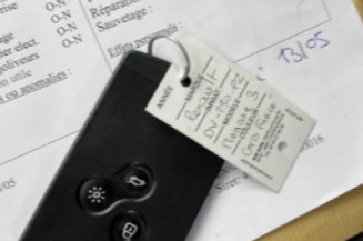 Pretensionneur de ceinture avant droit RENAULT MEGANE 3