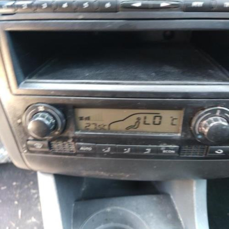 Porte avant droit SEAT IBIZA 3 Photo n°8