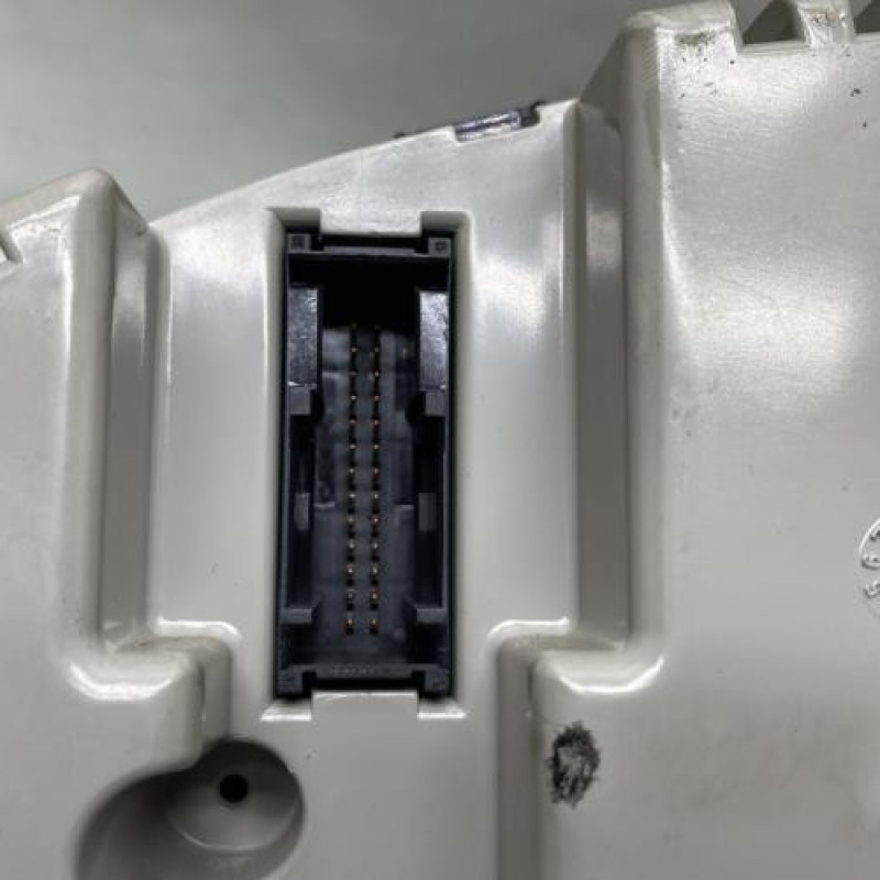 Compteur BMW SERIE 3 E46 Photo n°4