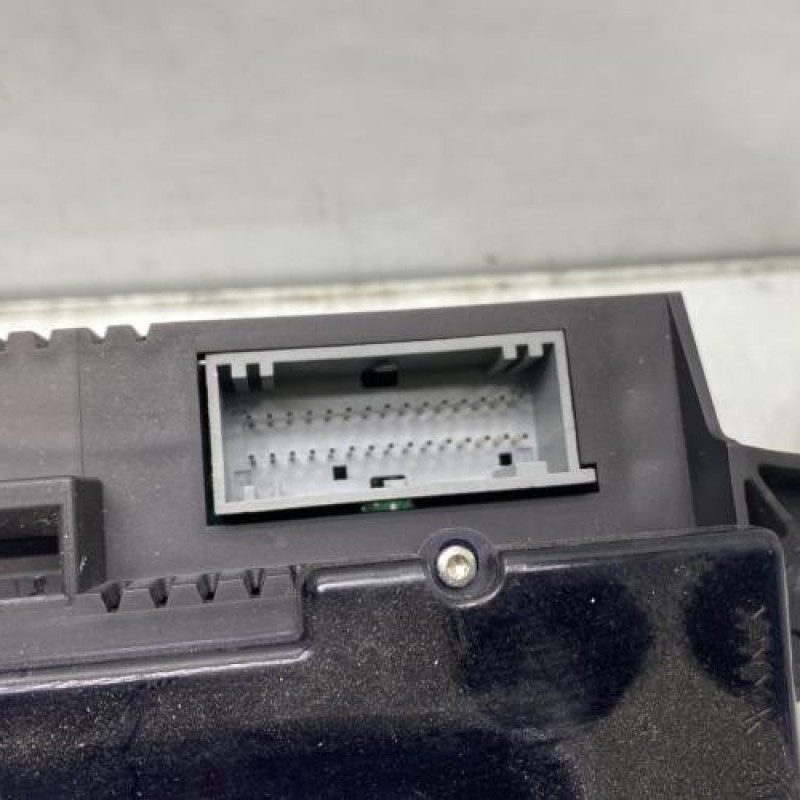 Compteur RENAULT GRAND SCENIC 2 Photo n°4