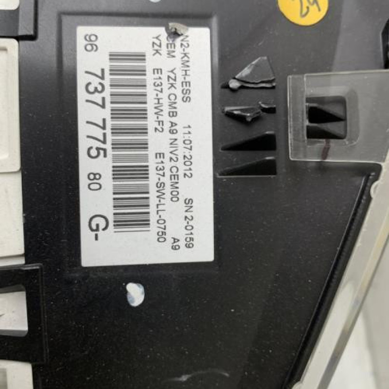 Compteur PEUGEOT 208 1 Photo n°4
