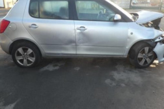Retroviseur droit SKODA FABIA 2