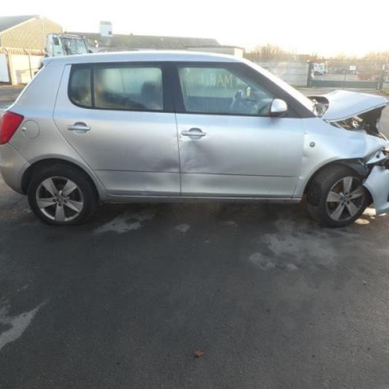 Retroviseur droit SKODA FABIA 2 Photo n°17