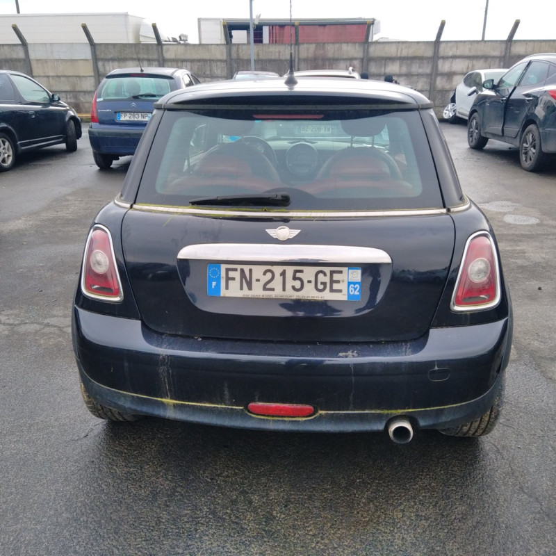 MINI MINI 2 R56 PHASE 1 1.6i - 16V COOPER Photo n°4