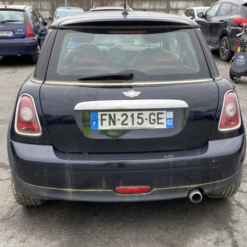 MINI MINI 2 R56 PHASE 1 1.6i - 16V COOPER Photo n°15