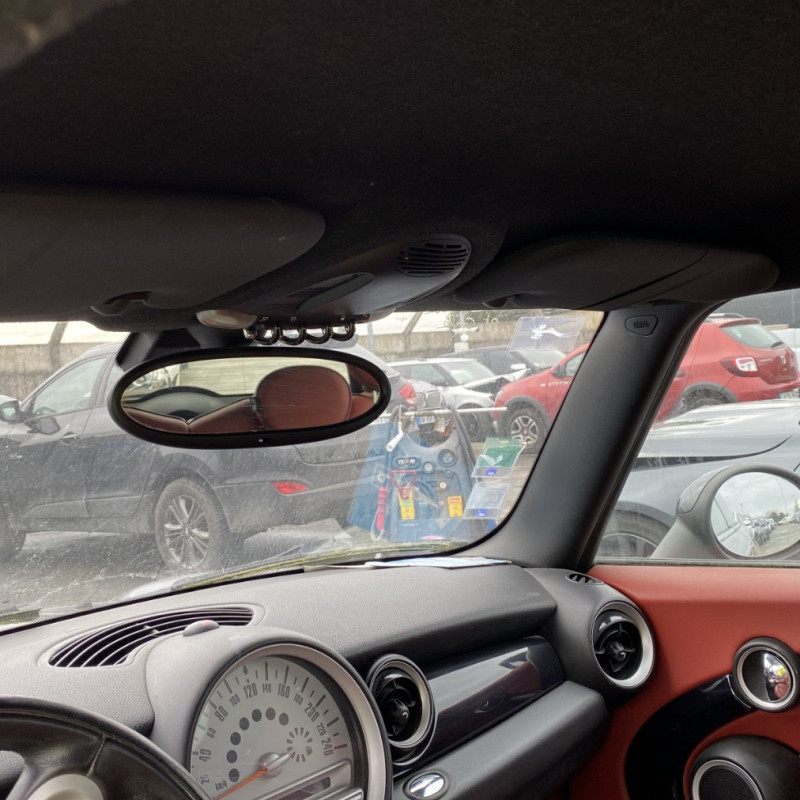MINI MINI 2 R56 PHASE 1 1.6i - 16V COOPER Photo n°24