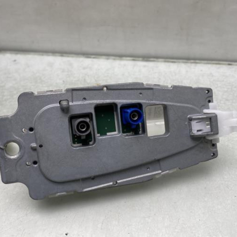 Antenne BMW SERIE 1 F20 Photo n°4