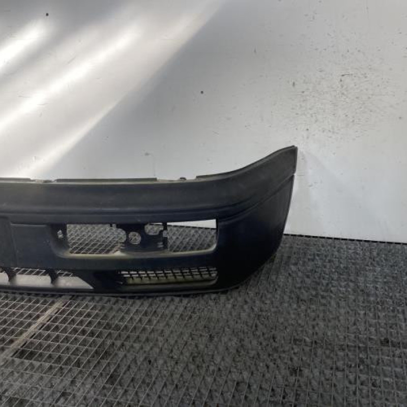 Pare choc avant VOLKSWAGEN GOLF 3 Photo n°3