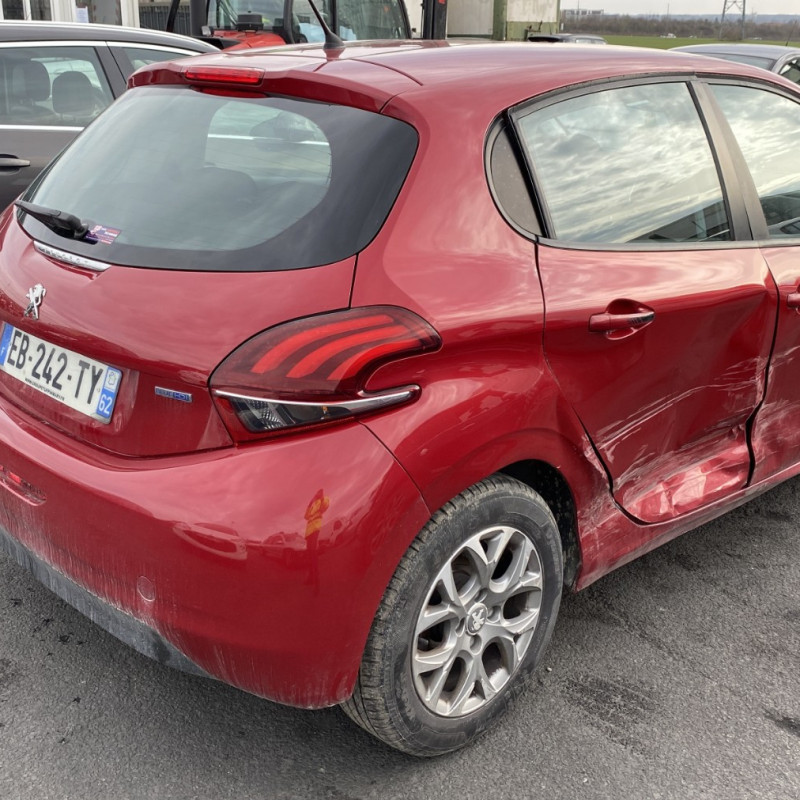 PEUGEOT 208 1 PHASE 2 1.6 BLUE HDI - 8V TURBO Photo n°5