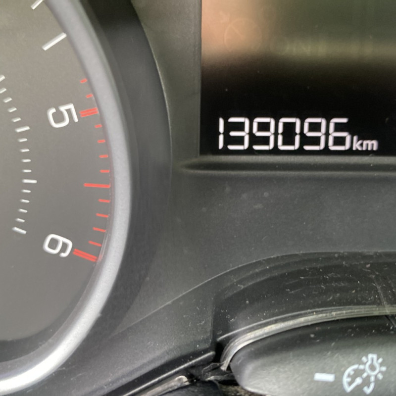 PEUGEOT 208 1 PHASE 2 1.6 BLUE HDI - 8V TURBO Photo n°22