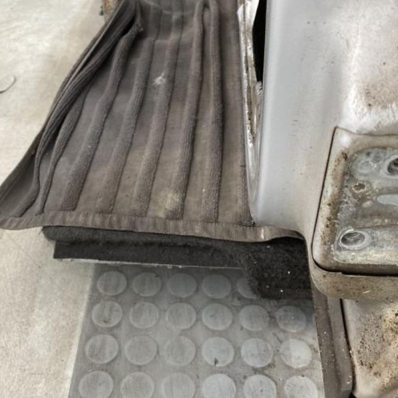 Porte avant gauche VOLKSWAGEN GOLF 4 Photo n°5