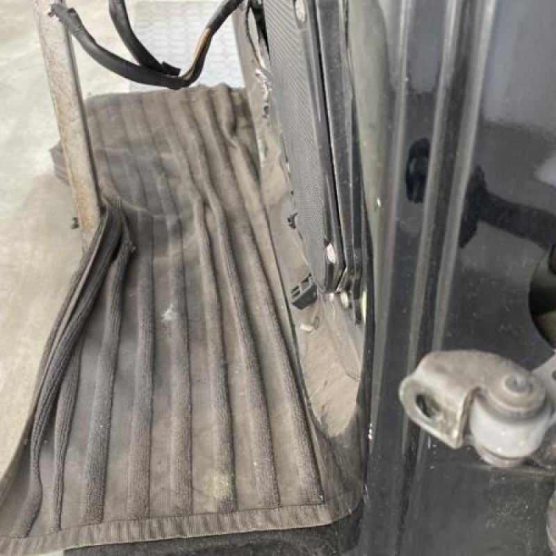 Porte avant gauche FORD KA 1 Photo n°5