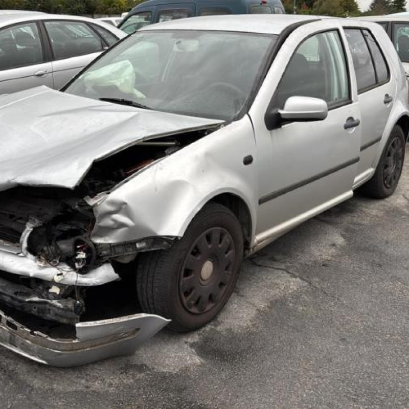 Vitre arriere droit VOLKSWAGEN GOLF 4 Photo n°6