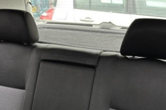 Vitre arriere droit VOLKSWAGEN GOLF 4