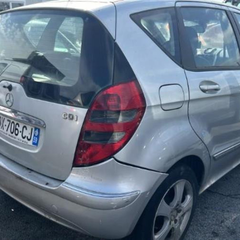 Feu arriere principal droit (feux) MERCEDES CLASSE A 169 Photo n°10