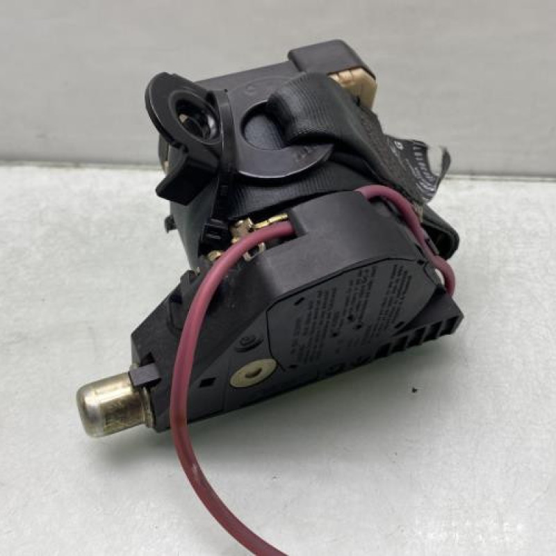 Pretensionneur de ceinture arriere gauche RENAULT CLIO 2 Photo n°2
