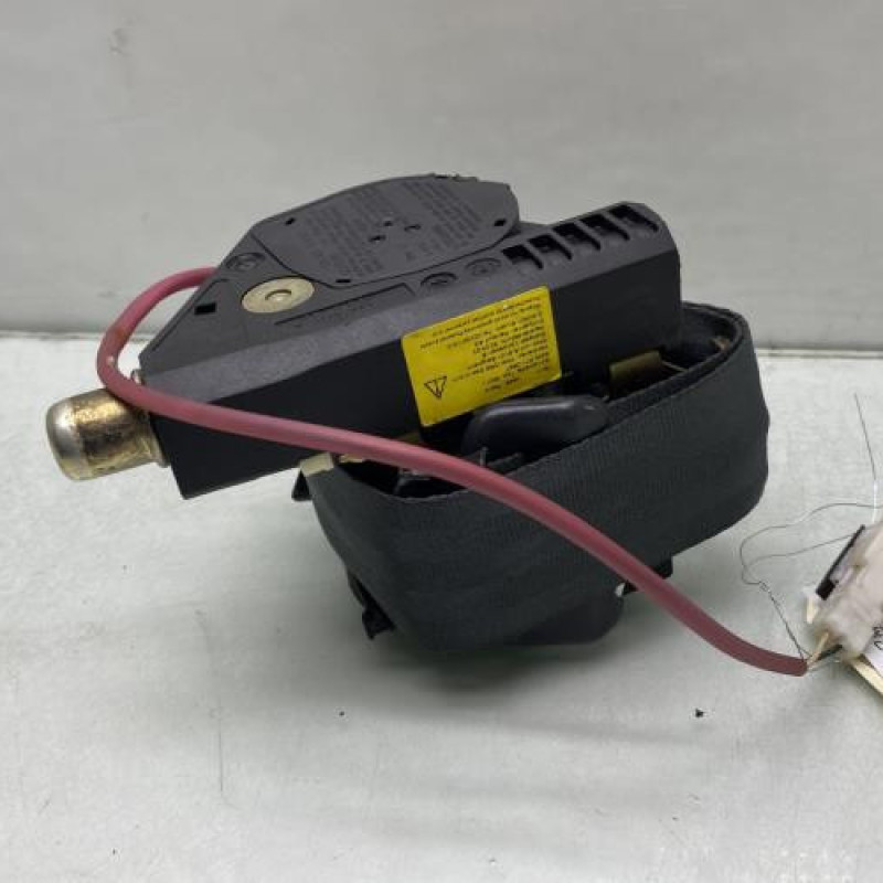 Pretensionneur de ceinture arriere gauche RENAULT CLIO 2 Photo n°3