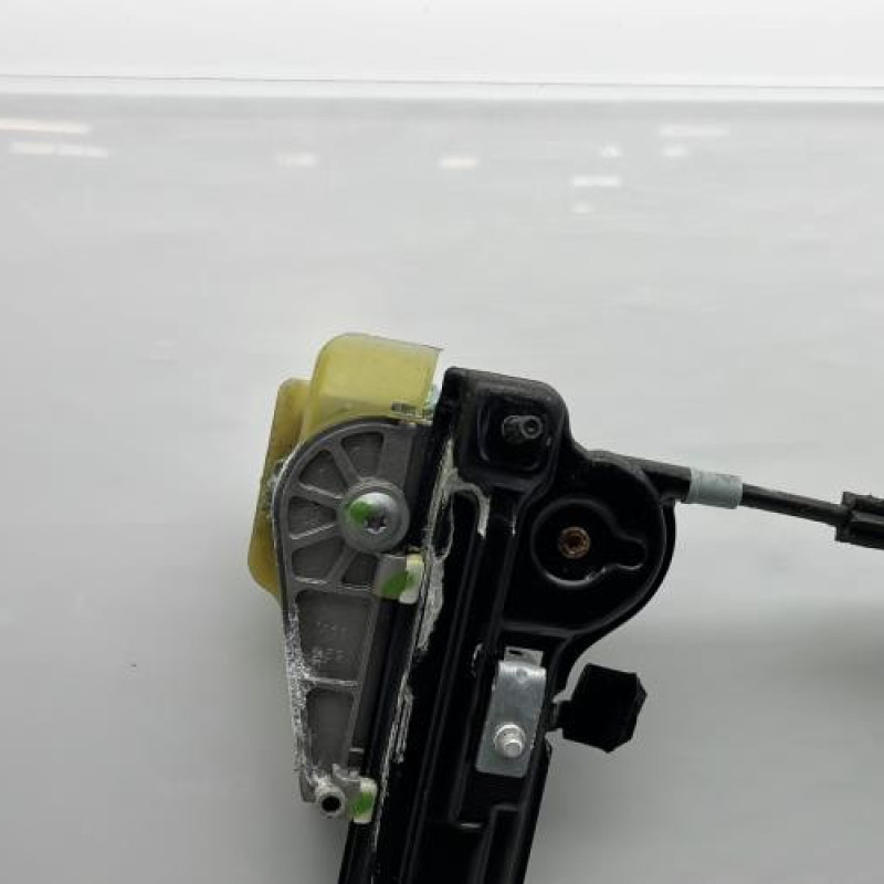 Leve vitre electrique avant droit ALFA ROMEO MITO Photo n°3